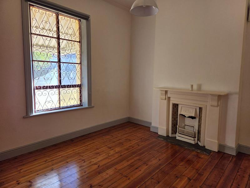 To Let 3 Bedroom Property for Rent in Observatory Western Cape